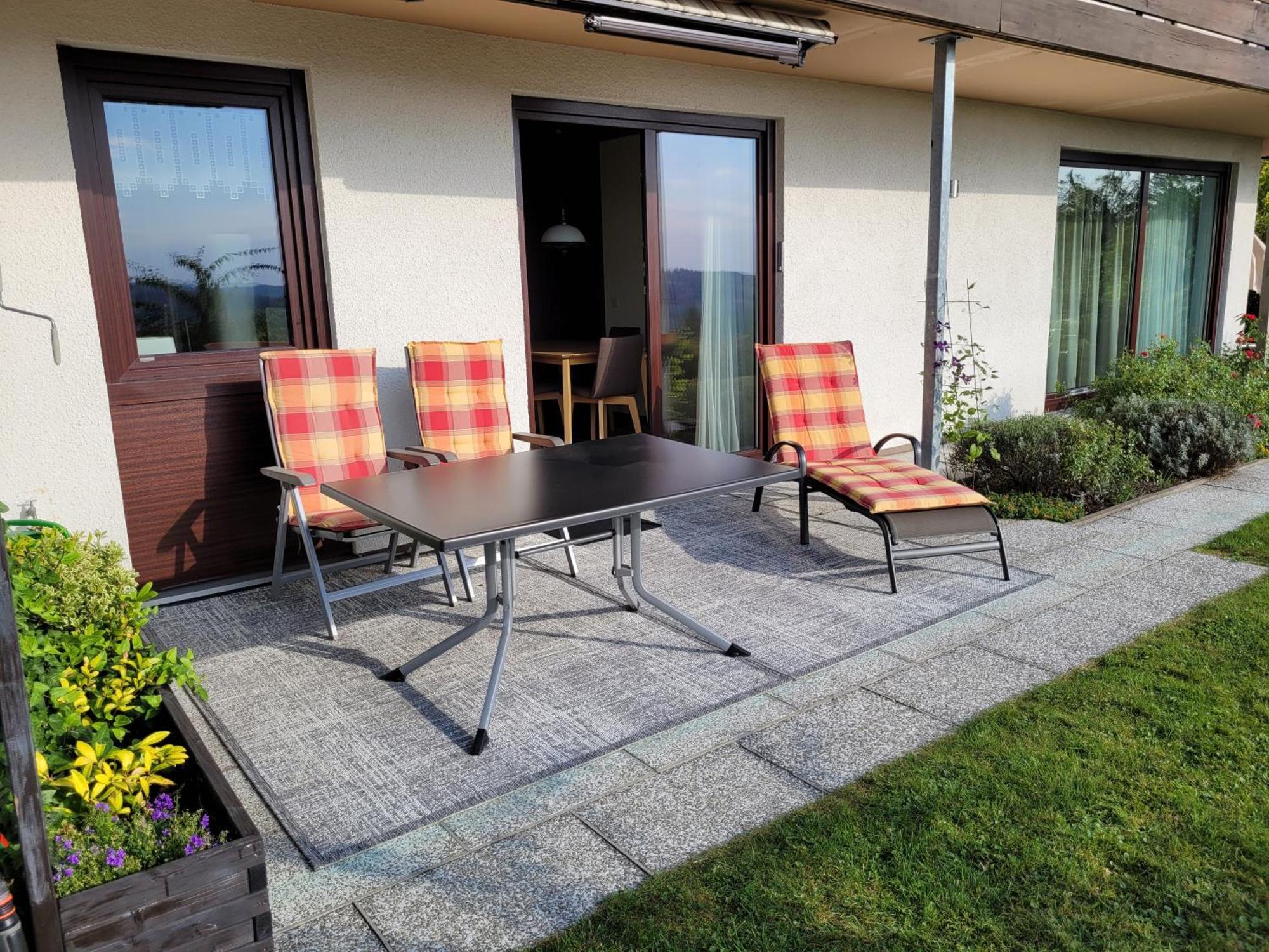 Appartement Komfort-ferienwohnung Auf Der Eulenburg Grafengehaig